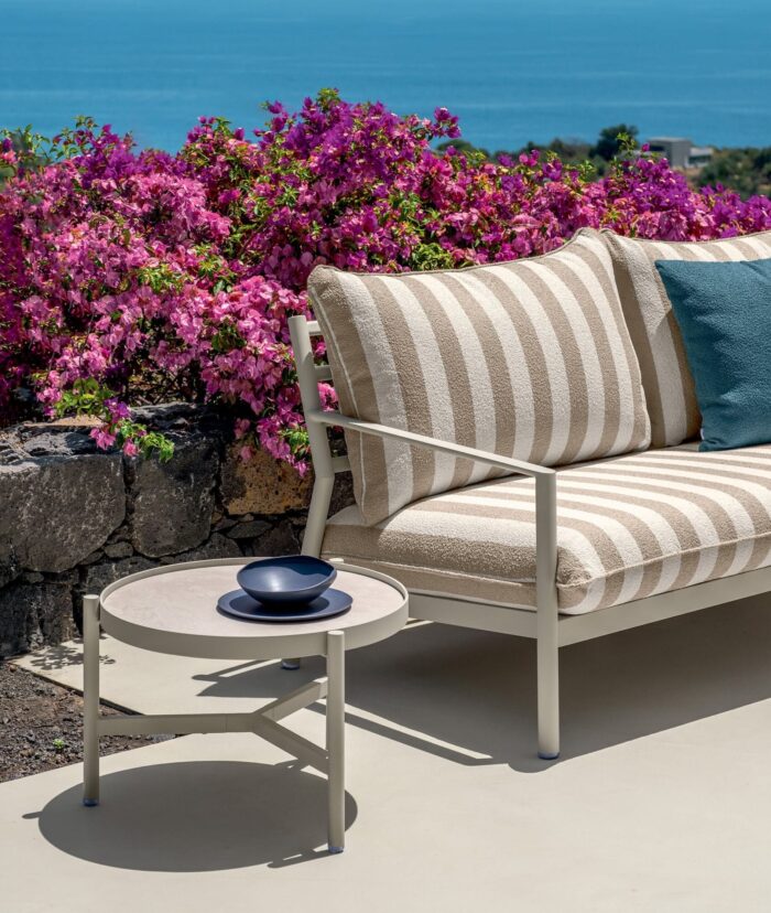 Finn Set 1 Sofa + 2 Poltrona Living + 1 Tavolo Caffè D82 + 1 Tavolo Caffè D58 – Bild 2